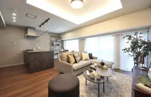 Roppongi 10 min Renovated 1 Bedroom Apartment — 2