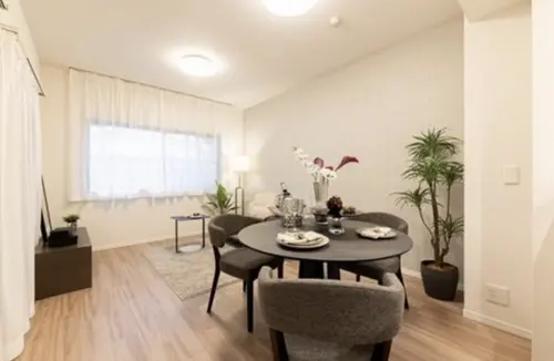 Komazawadaigaku 7 min Basement Private Terrace Renovated 2 Bedroom Apartment