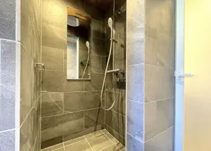 Ebisu 8 min Renovated 3 Bedroom Apartment — 5