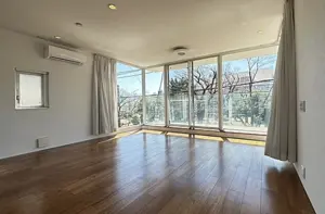 Meguro 12 min Renovated 2 Bedroom RC House — 4
