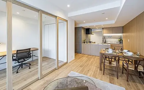 Shinagawa 14 min Rainbow Bridge View Renovated 3 Bedroom Apartment