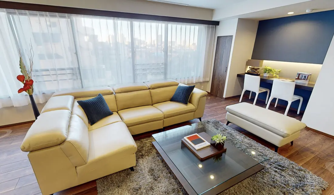 Shirokanedai 1 min Renovated 3 Bedroom Apartment