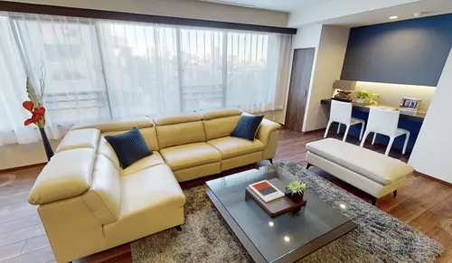 Shirokanedai 1 min Renovated 3 Bedroom Apartment