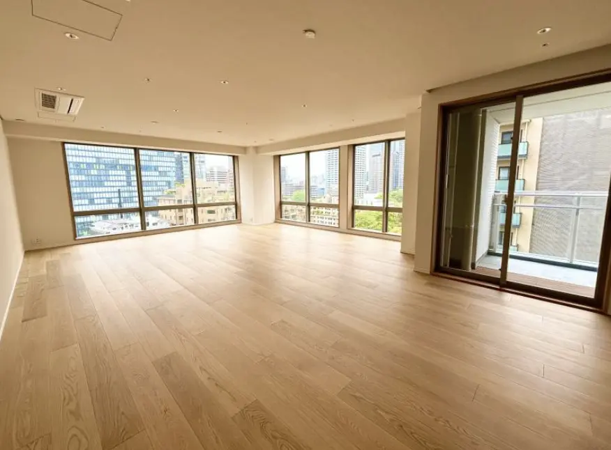 Tameikesanno 2 min Renovated 4 Bedroom Apartment