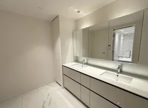 Tameikesanno 2 min Renovated 4 Bedroom Apartment — 5