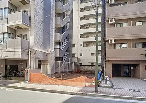 Kamata 4 min Land