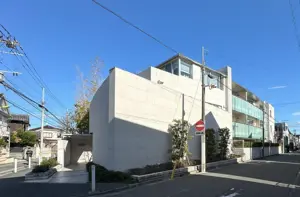 Komazawadaigaku 4 min Renovated Terrace 3 Bedroom Apartment — 3