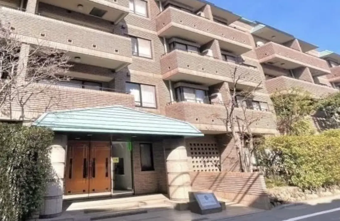 Daikanyama 2 min 2 Bedroom Apartment
