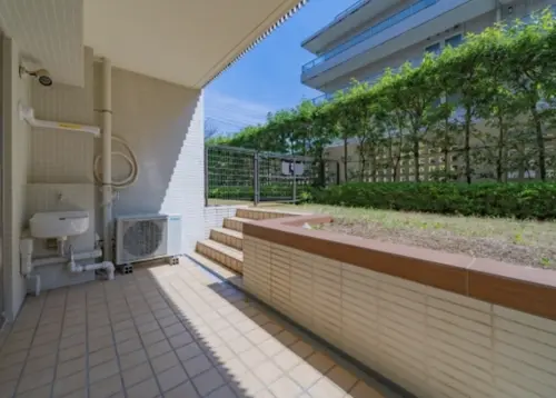 Futakotamagawa 9 min Private Terrace Renovated 2 Bedroom Apartment
