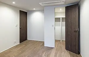 Roppongi 8 min Renovated 3 Bedroom Apartment — 4