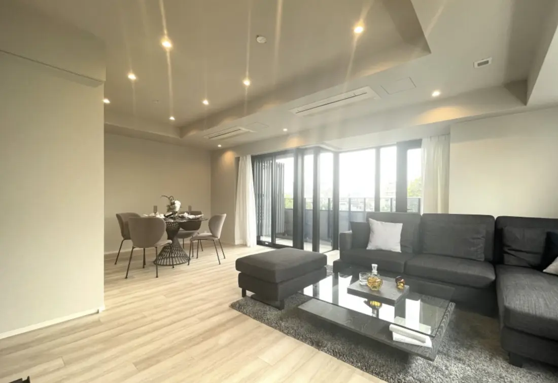 Ebisu 5 min Renovated 2 Bedroom Apartment