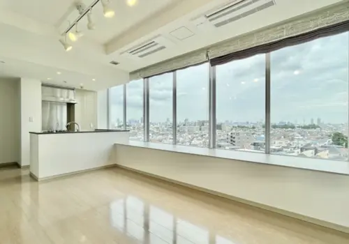 Sangenjaya 9 min Renovated 3 Bedroom Apartment