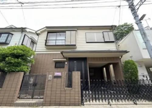 Ookayama 7 min Renovated 4 Bedroom Apartment