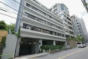 Shirokanedai 2 min Renovated 3 Bedroom Apartment — 3