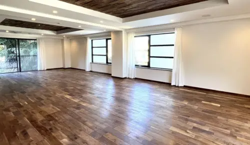 Shirokanetakanawa 10 min Renovated 3 Bedroom Apartment