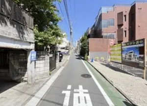 Omotesando 13 min Land — 3