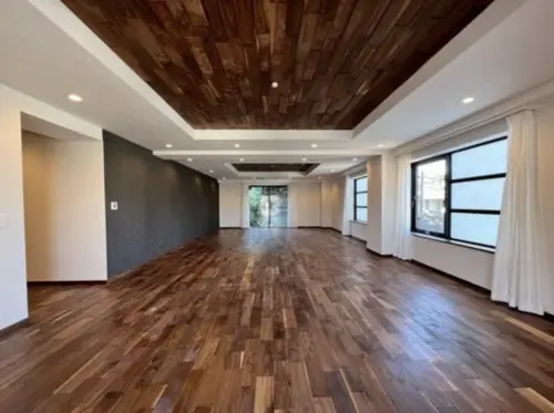 Shirokane 10 min renovated 200sqm+ Unit
