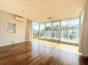 Meguro 12 min Designer House — 4