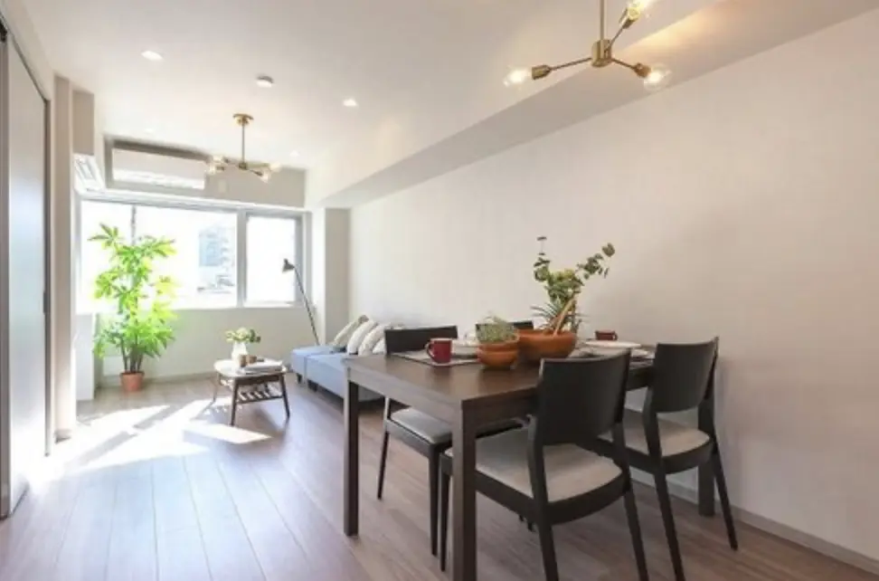Gakugei Daigaku 8 min Designer Renovated 2LDK